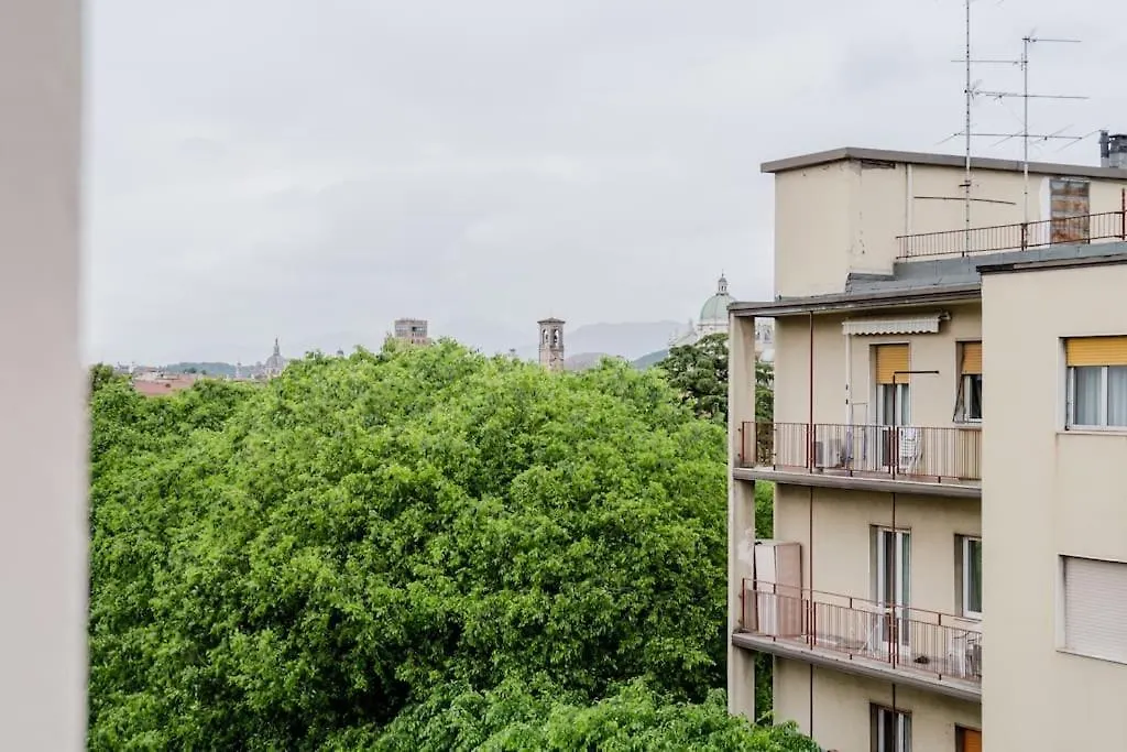 Apartment Petite Suite Vittoria - Brescia City - By Host4U